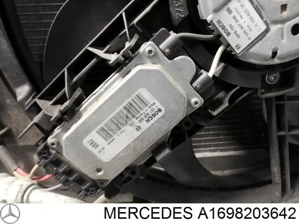 Двигун вентилятора системи охолодження Mercedes A1698203642 ціна, від 93.78 USD