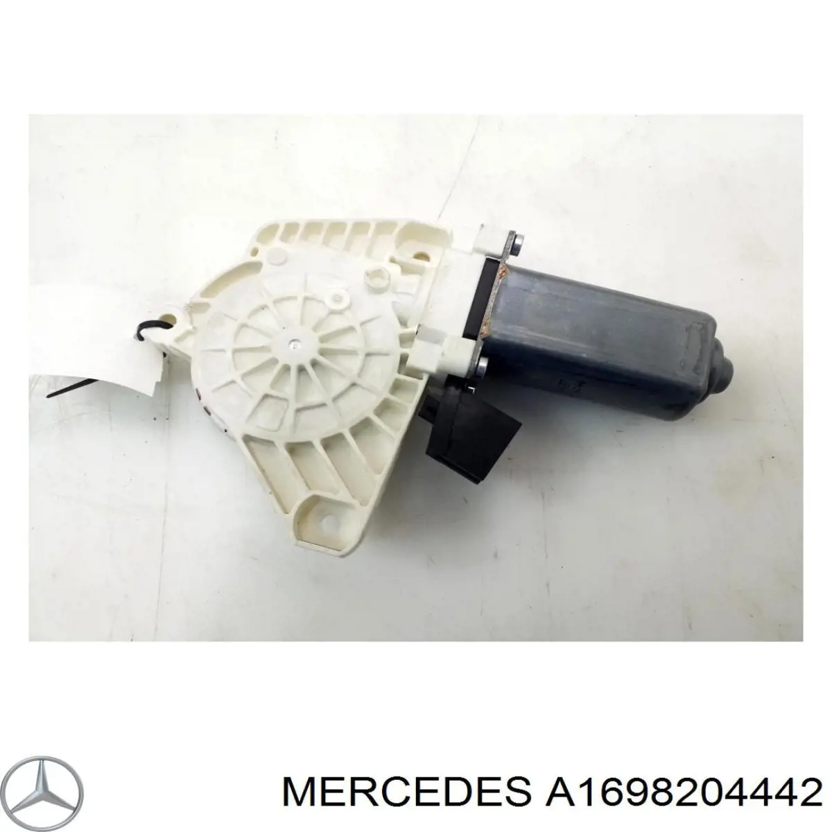 Механізм склопідіймача дверей передніх, правих Mercedes A1698204442 ціна, від 17.73 USD
