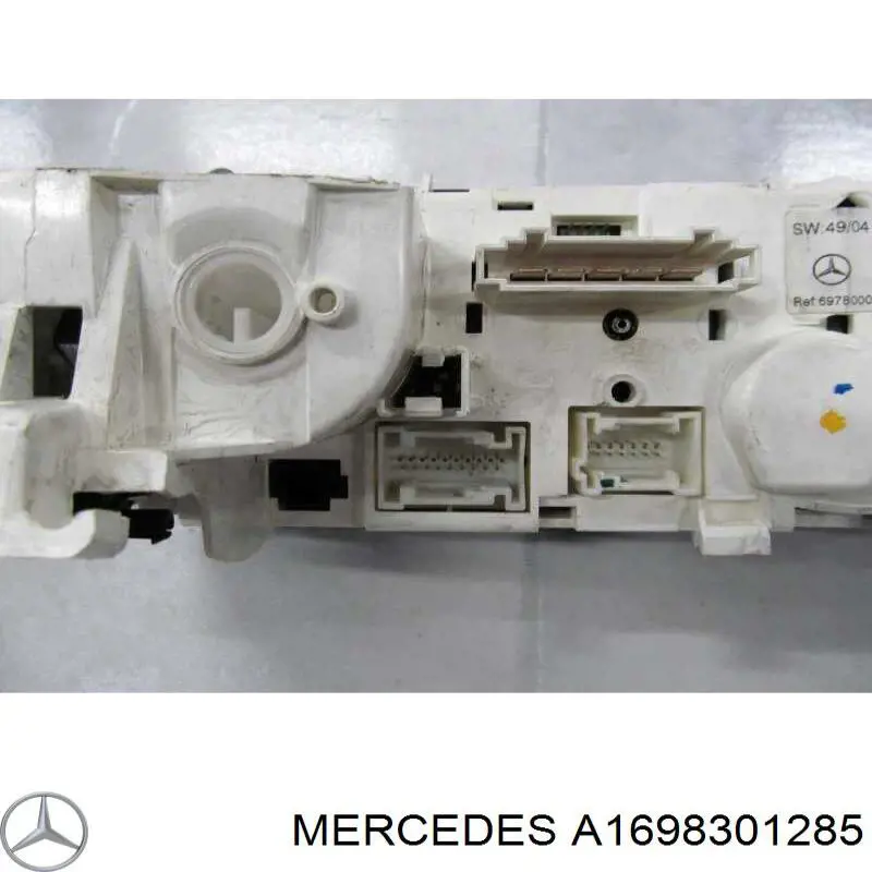 A1698301685 Mercedes Механізм управління кондиціонером