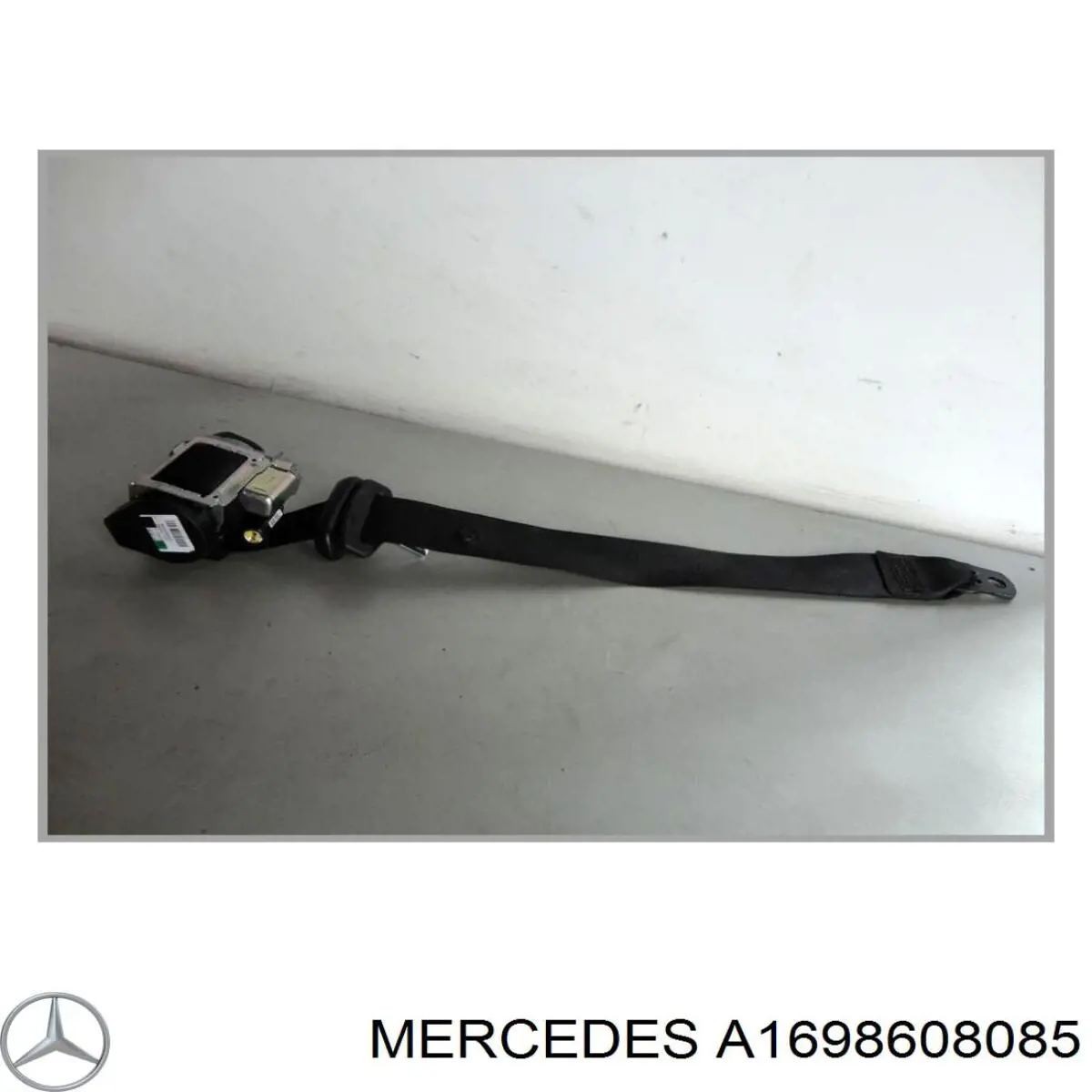 Пасок безпеки задній правий Mercedes A1698608085 ціна, від 26.86 USD