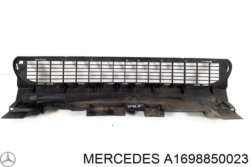 Купити A1698850023 Mercedes Решітка переднього бампера, центральна