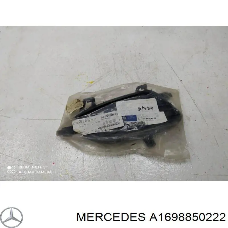 A1698850222 Mercedes Заглушка протитуманки передньої правої