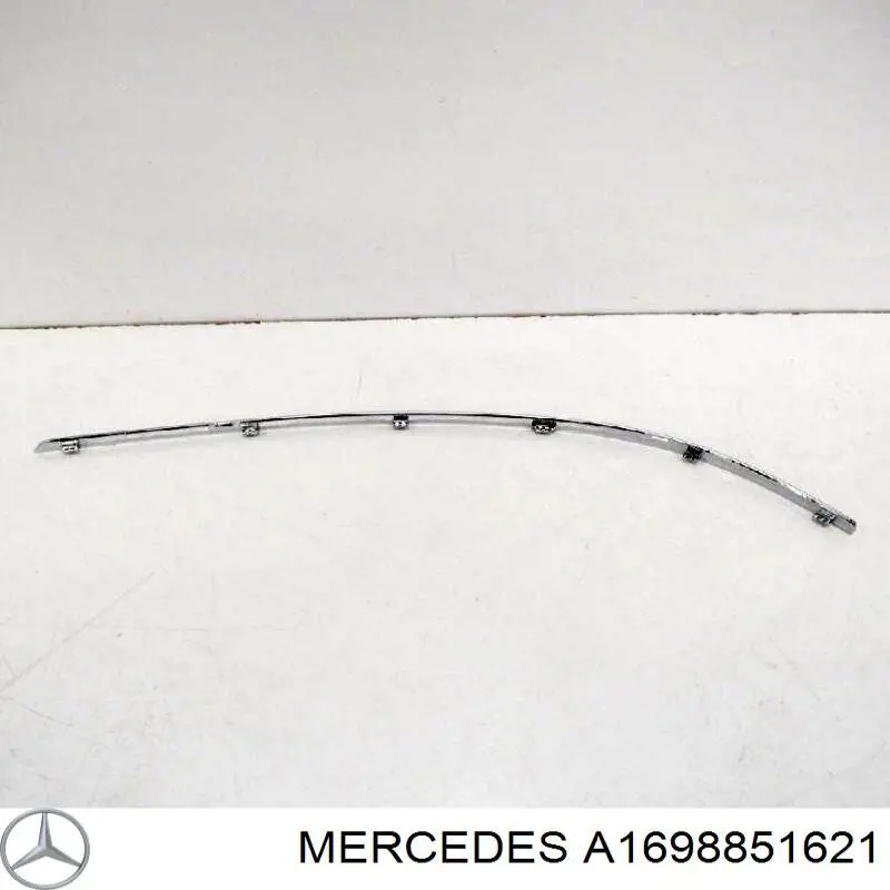  1698851621 Mercedes