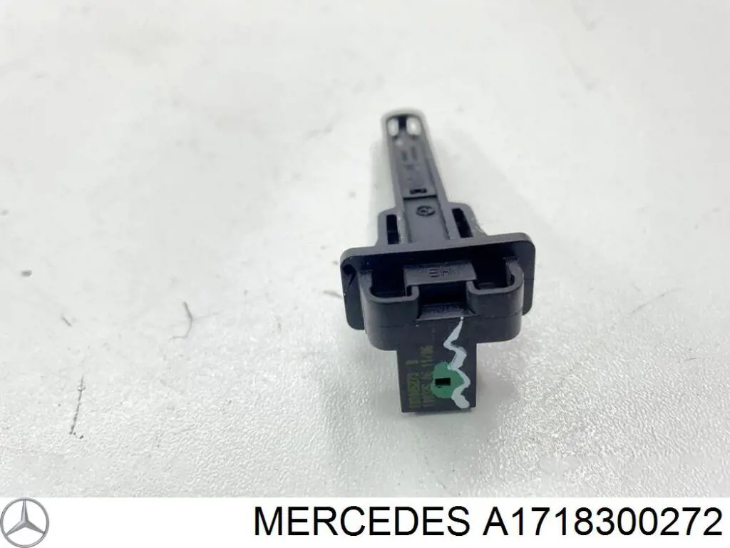 Датчик температури випарювача Mercedes A1718300272 ціна, від 5.64 USD