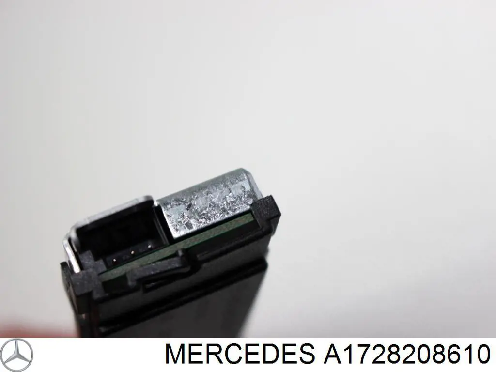 A1728208610 Mercedes 