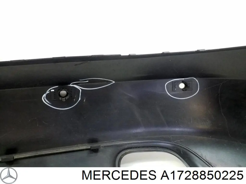 A1728850225 Mercedes 
