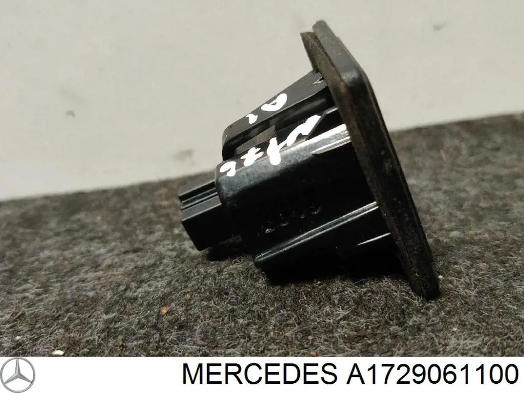  1729061100 Mercedes