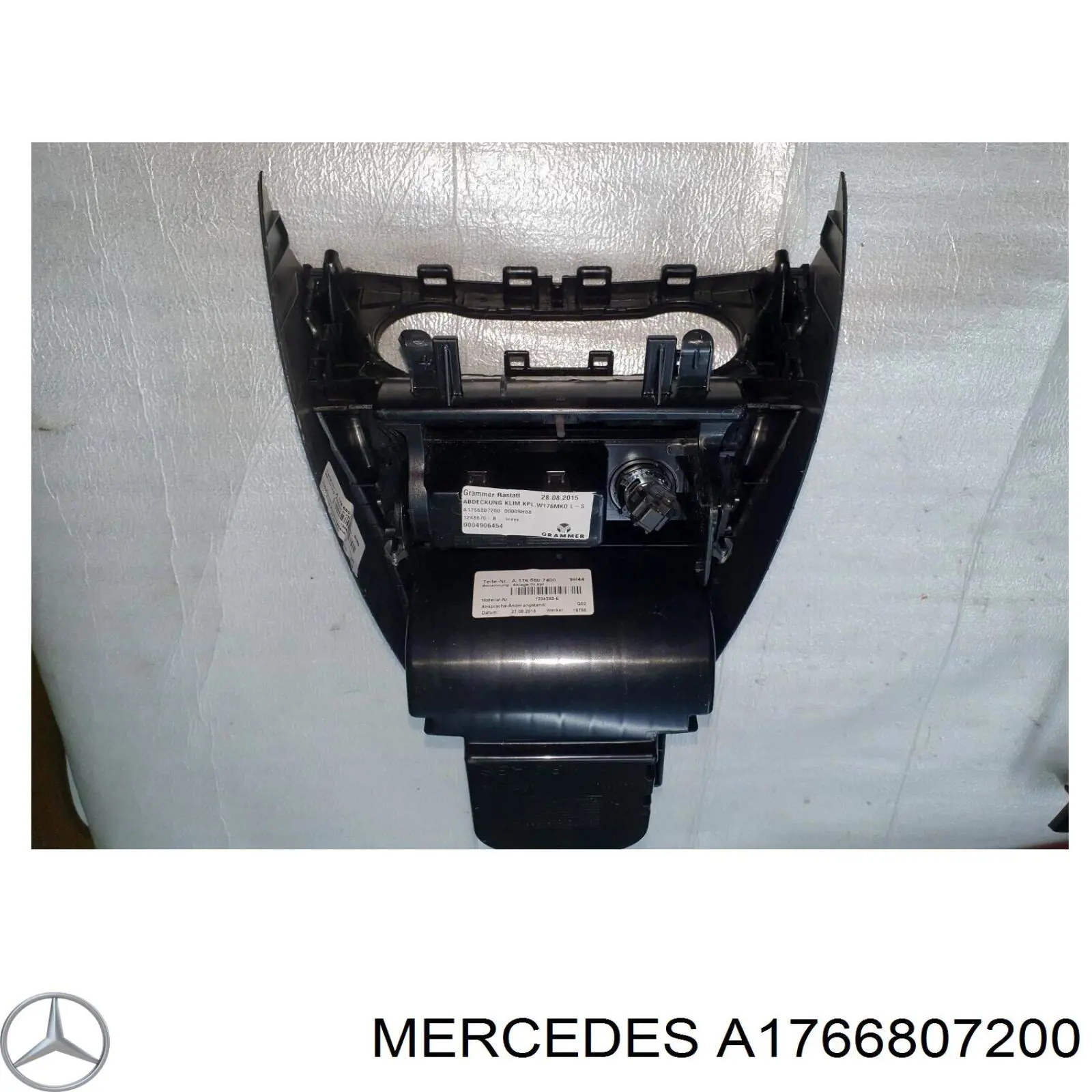 A1766807200 Mercedes 