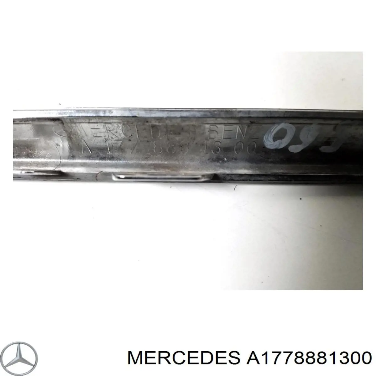 Облицювання радіатора Mercedes A1778881300 ціна, від 22.57 USD