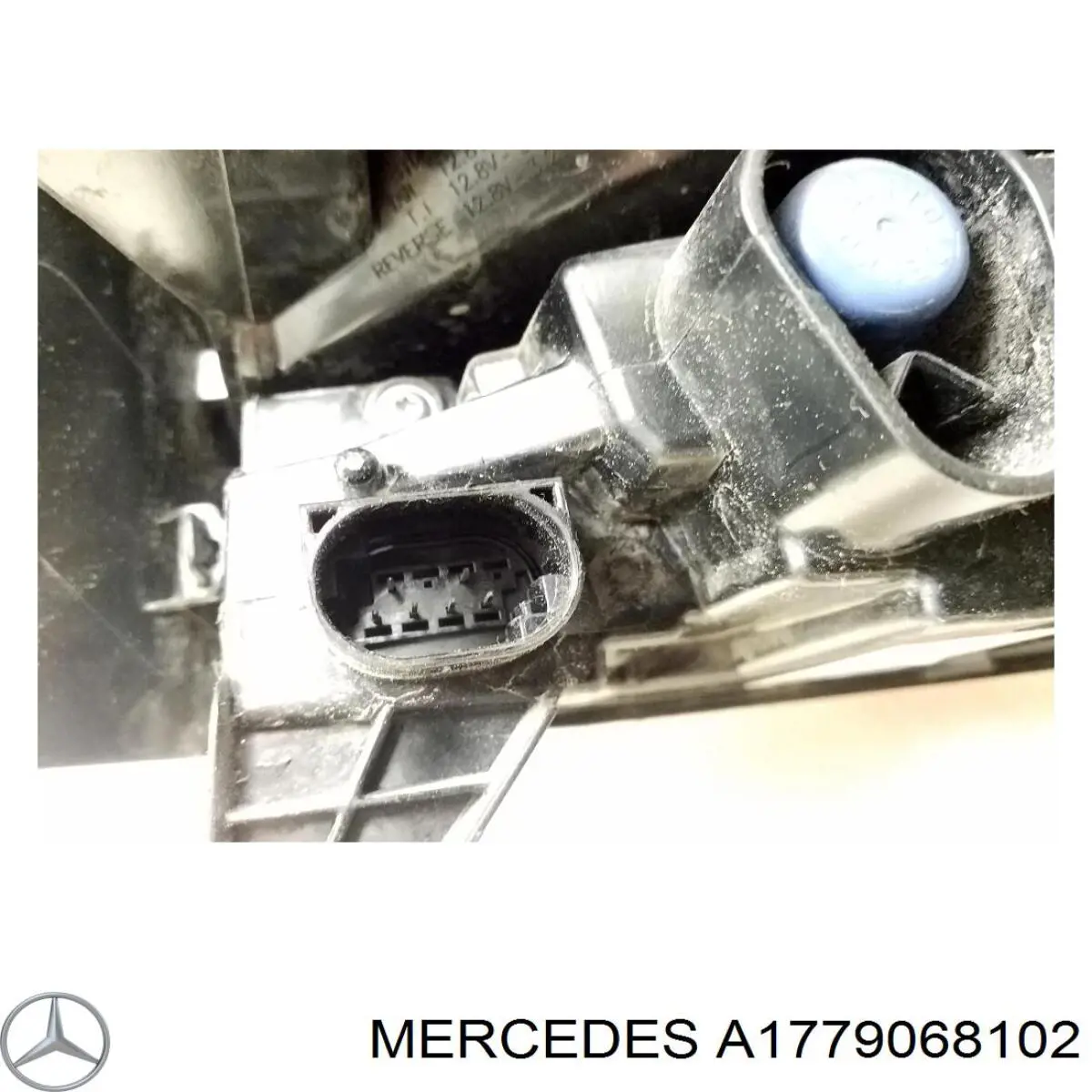 A1779068102 Mercedes Задній лівий зовнішній ліхтар