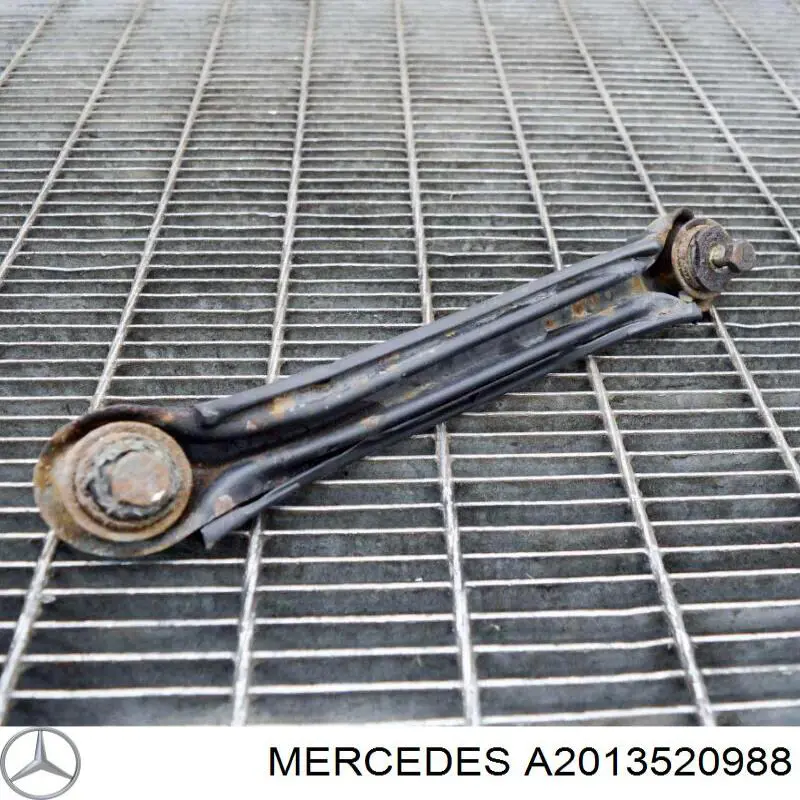 A2013520988 Mercedes Захист заднього нижнього важеля