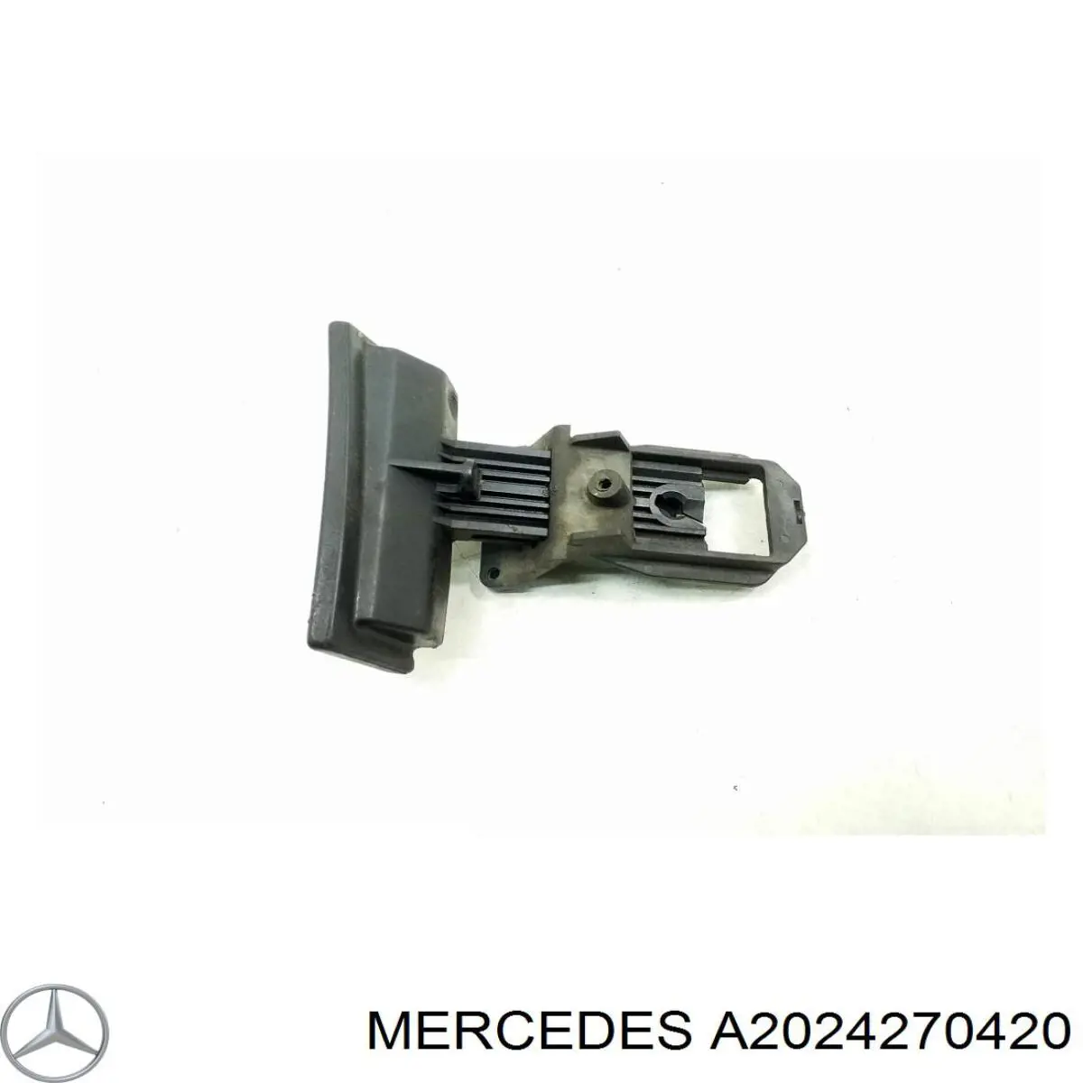 A2024270420 Mercedes 