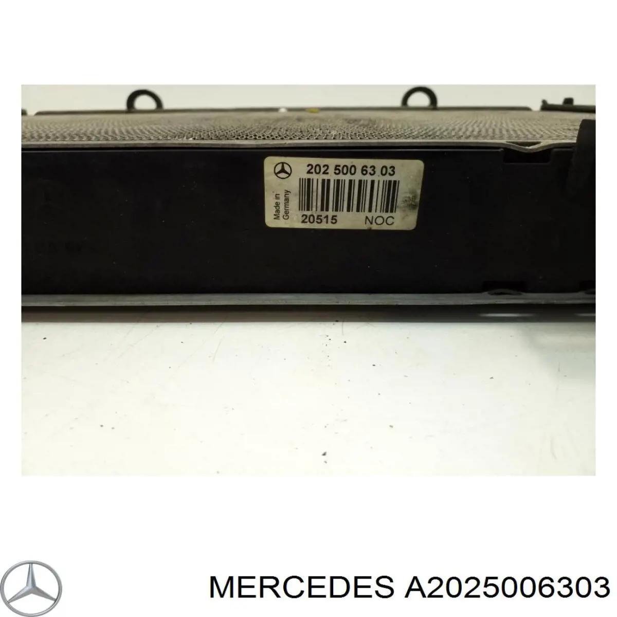 Радіатор основний Mercedes A2025006303 ціна, від 56.24 USD