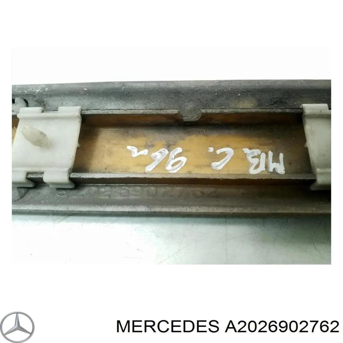 A2026902762 Mercedes 