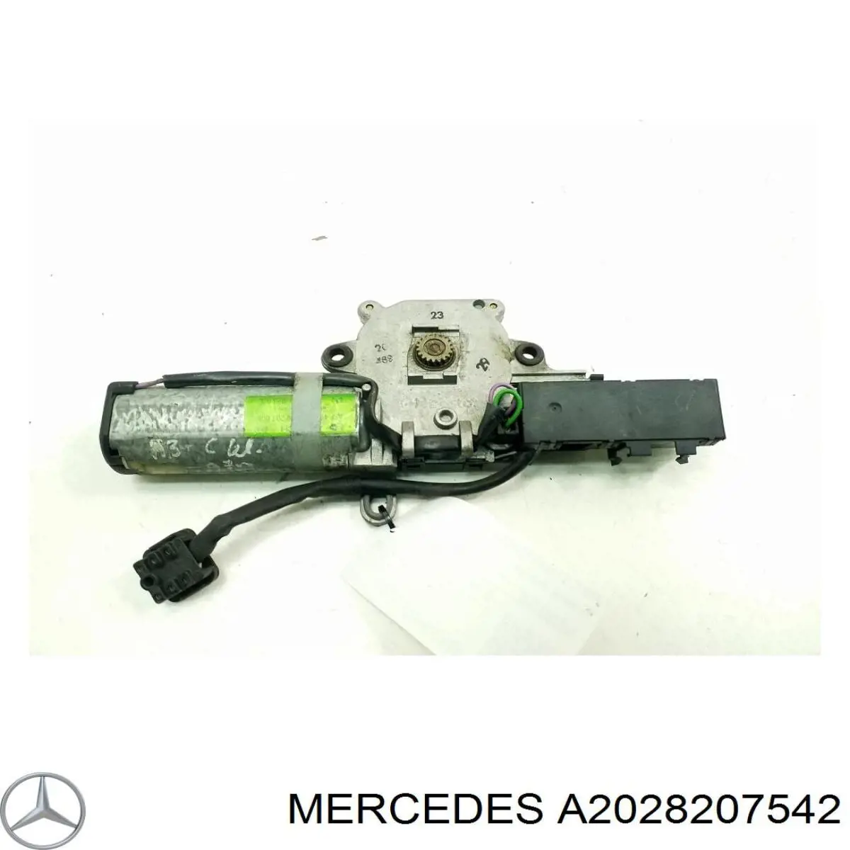 Двигун приводу люка Mercedes A2028207542 ціна, від 44.34 USD