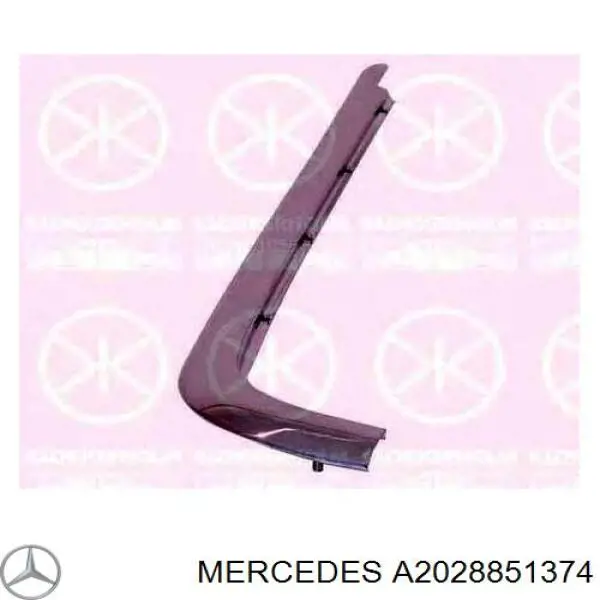 A2028851374 Mercedes Молдинг заднього бампера, лівий