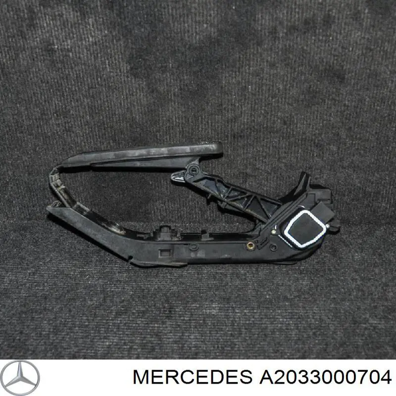  A2033000704 Mercedes