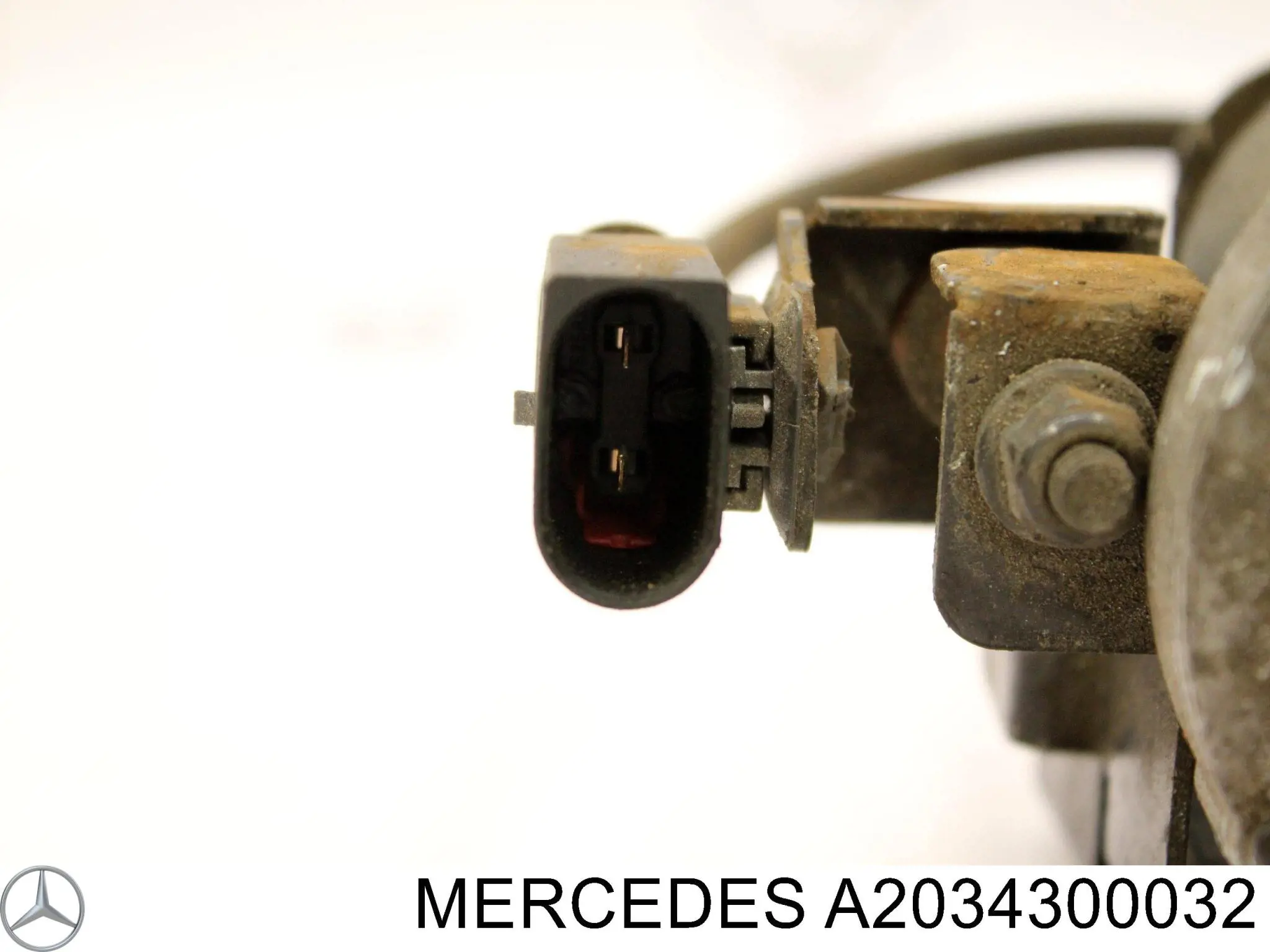 Насос повітряний Mercedes A2034300032 ціна, від 73.33 USD