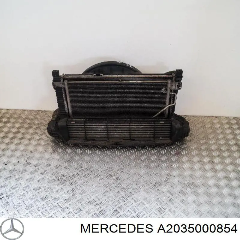 Купити A2035000854 Mercedes Радіатор системи охолодження кондиціонера