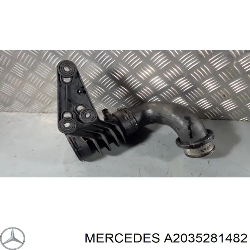 Купити A2035281482 Mercedes Шланг/патрубок интеркуллера