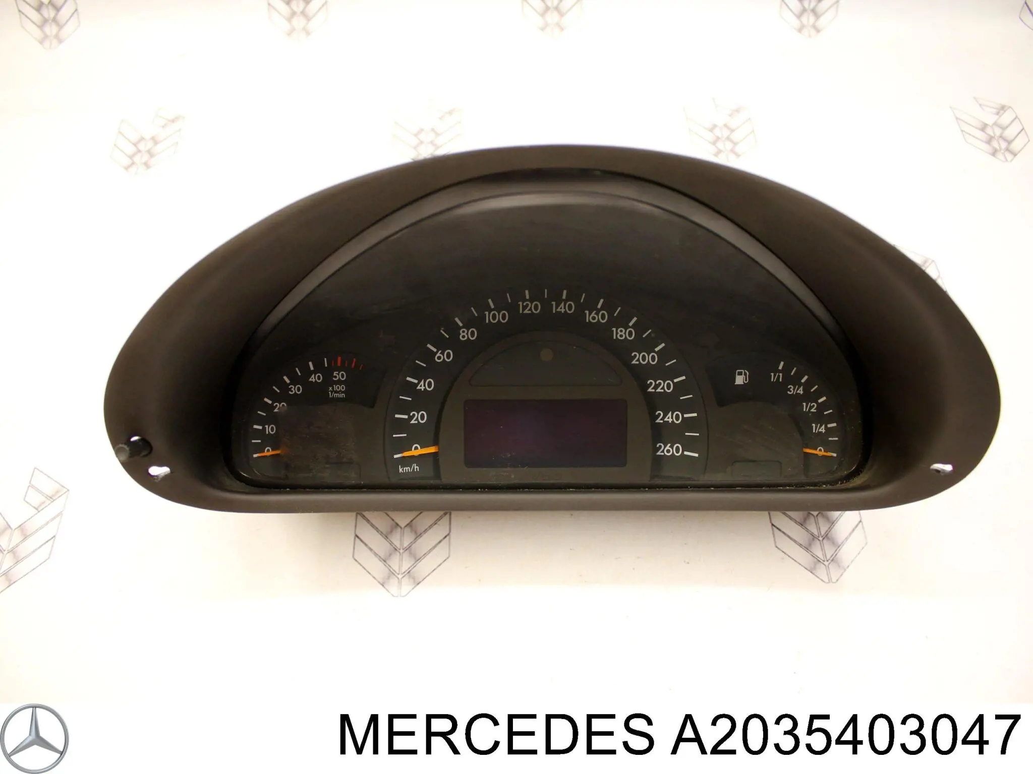 A2035403047 Mercedes приладова дошка-щиток приладів