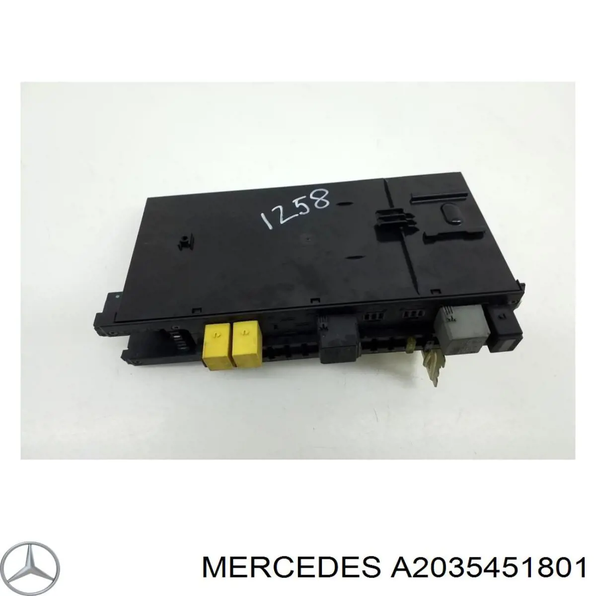 Купити A2035451801 Mercedes 