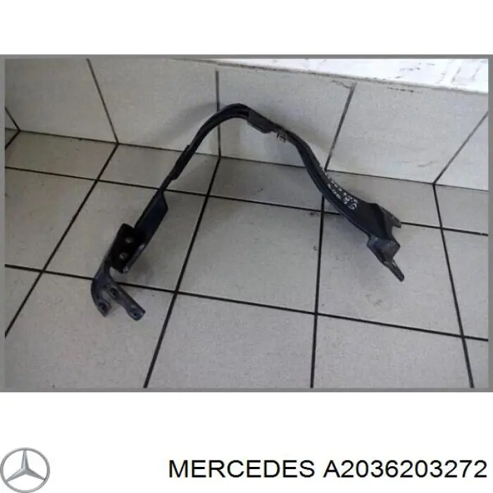 Рамка радіатора права Mercedes A2036203272 ціна, від 30.93 USD