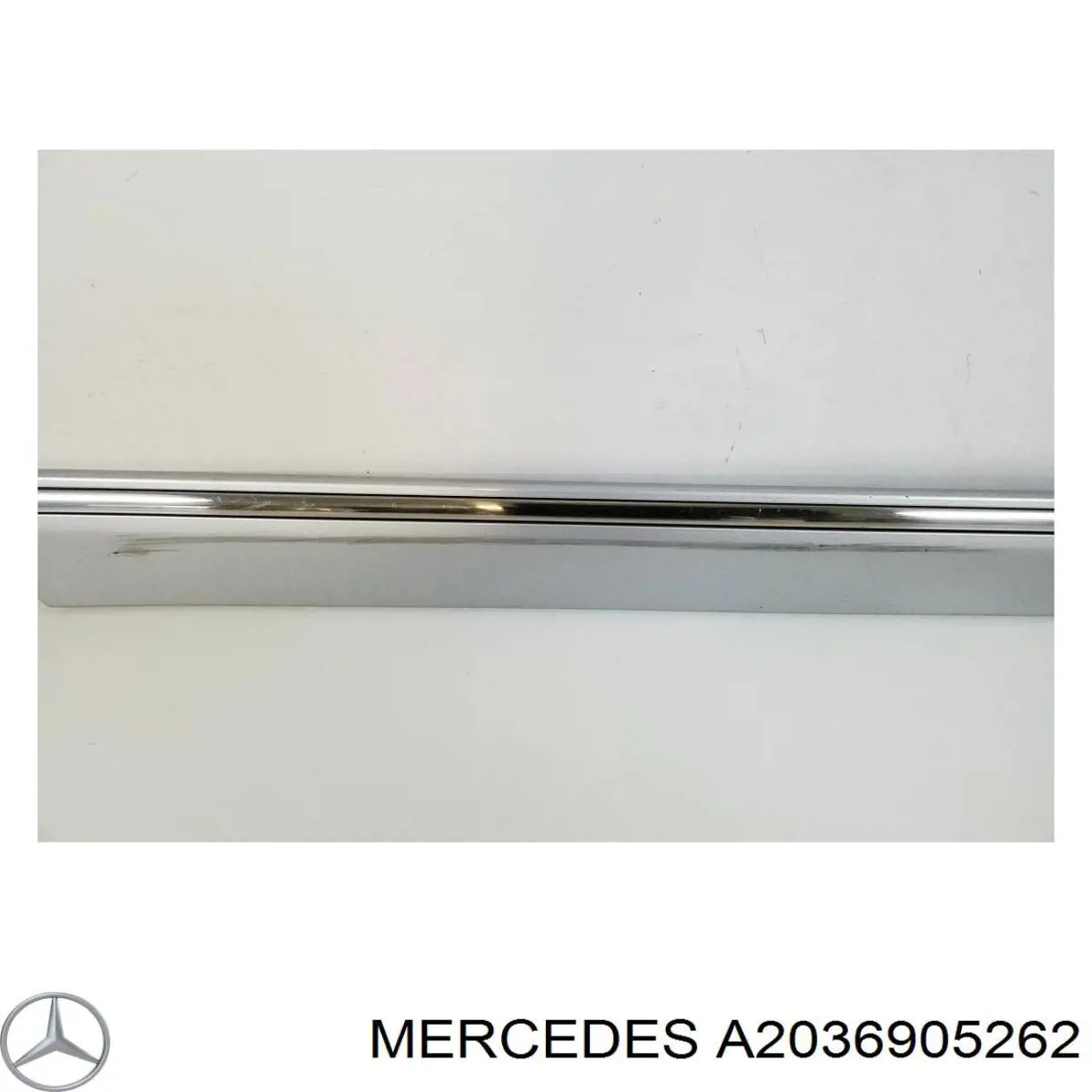 A2036905262 Mercedes Молдинг задніх правих дверей