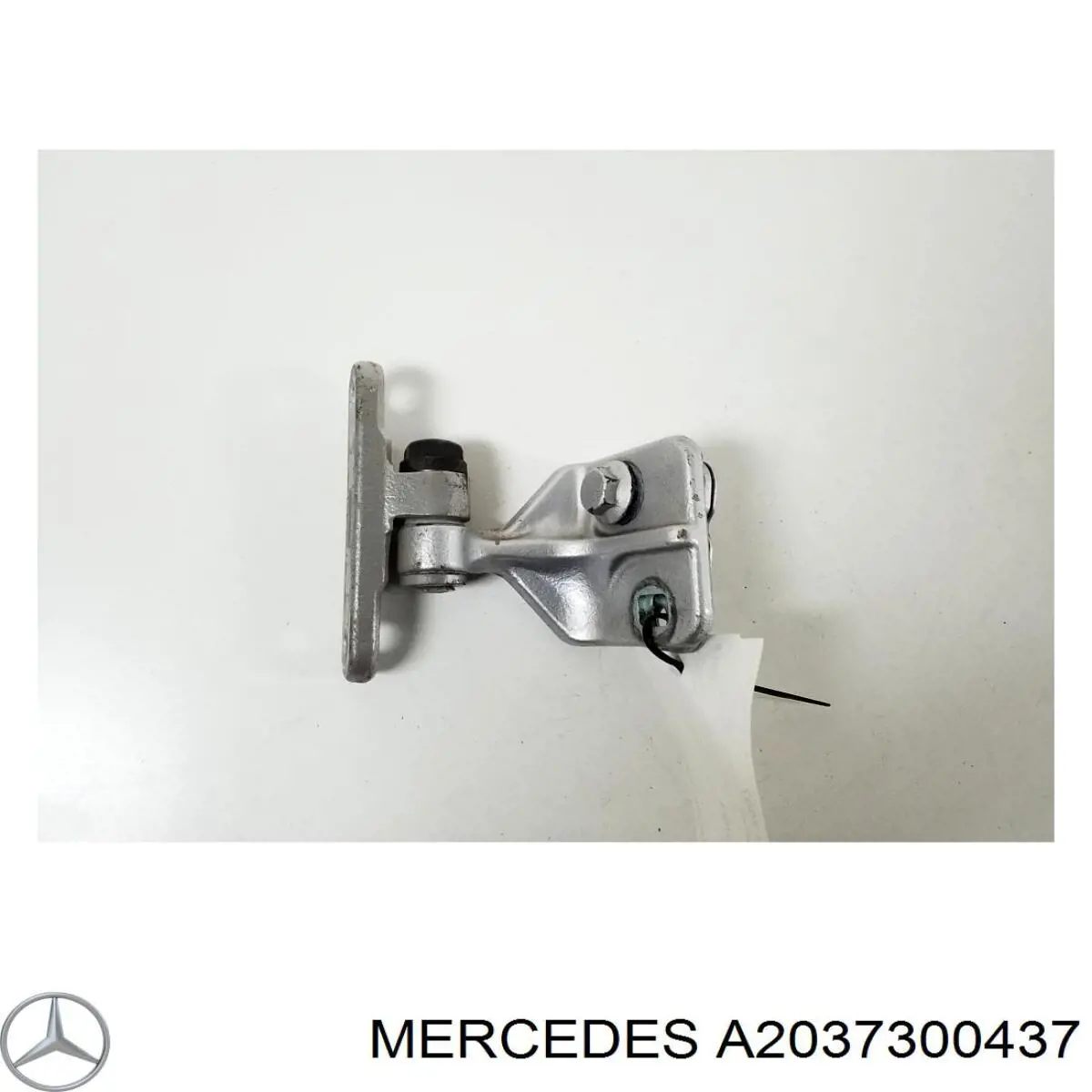 Петля задніх дверей, правих Mercedes A2037300837 ціна, від 10.23 USD
