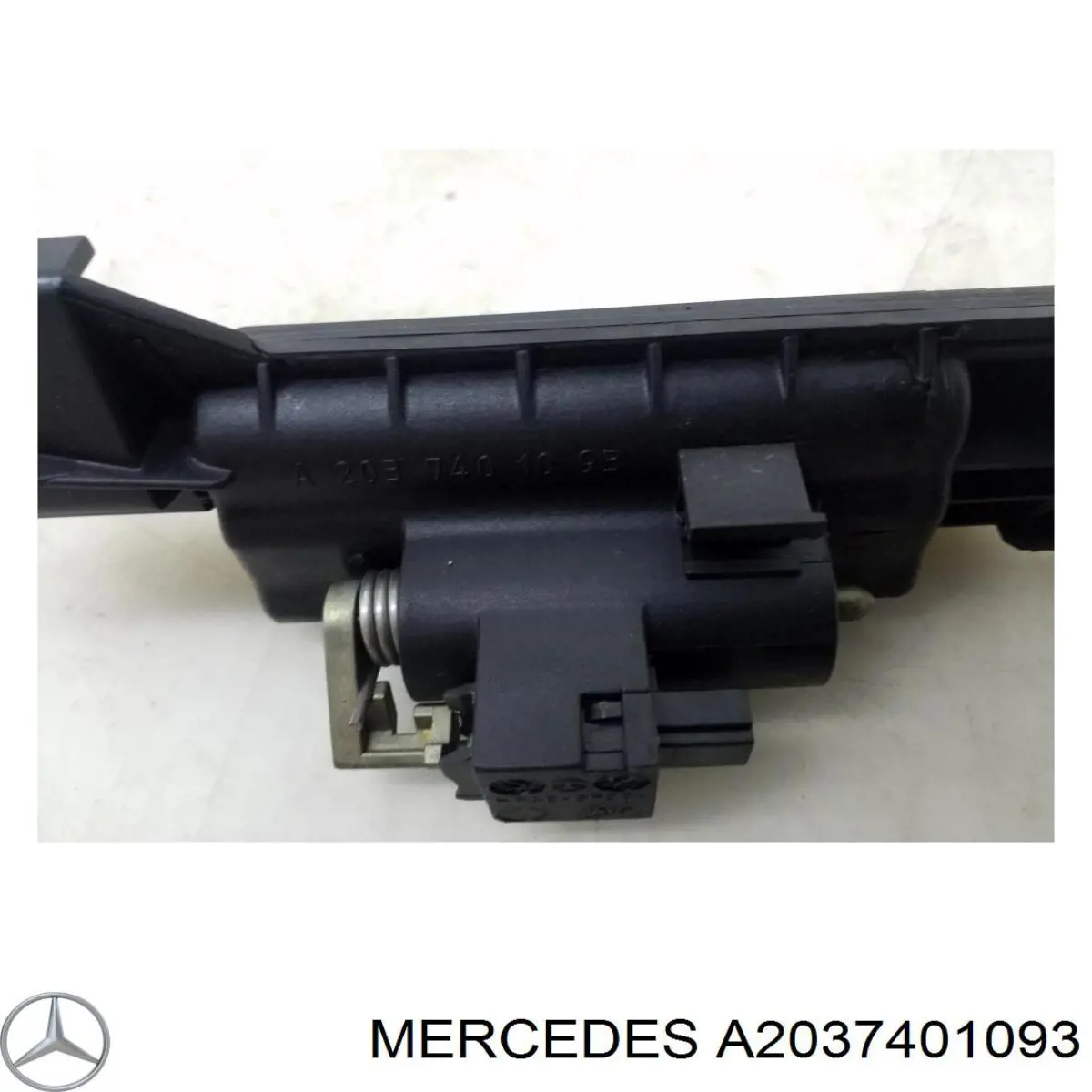 Купити A2037401093 Mercedes 