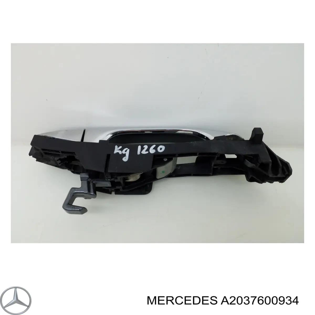 A2197600170 Mercedes Тримач зовнішньої ручки дверей, задніх лівих