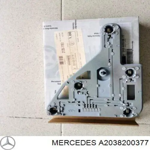 Купити A2038200377 Mercedes Плата заднього ліхтаря, контактна