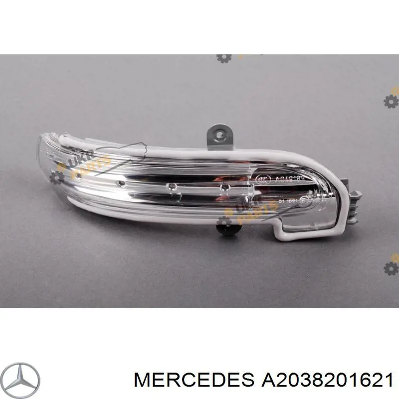 A2038201621 Mercedes покажчик повороту дзеркала, правий