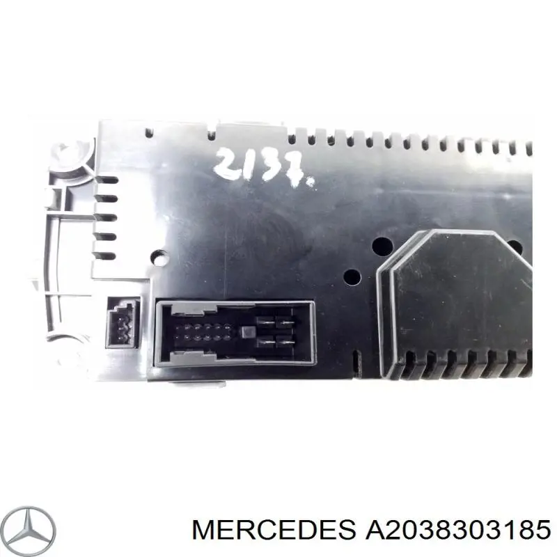 Регулятор вентилятора обігрівача Mercedes A2038303185 ціна, від 95.02 USD