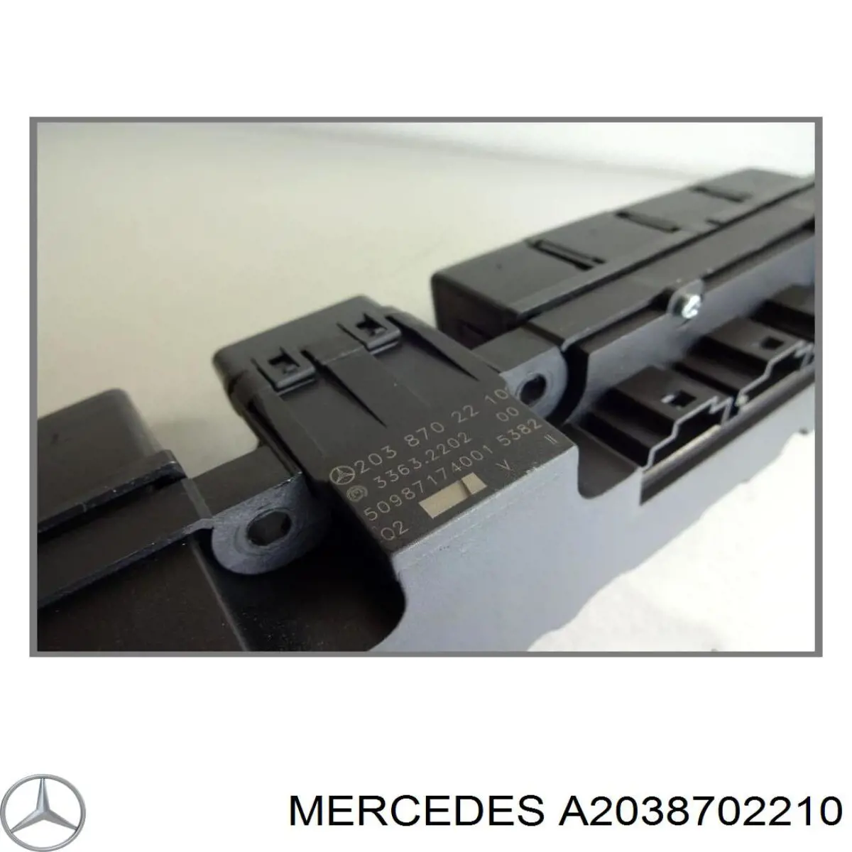  Mercedes A2038702210 ціна, від 44.44 USD