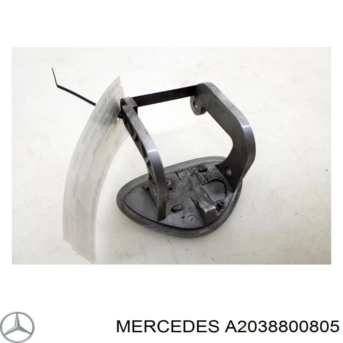 Накладка форсунки омивача фари передньої на Mercedes C-Class (CL203)