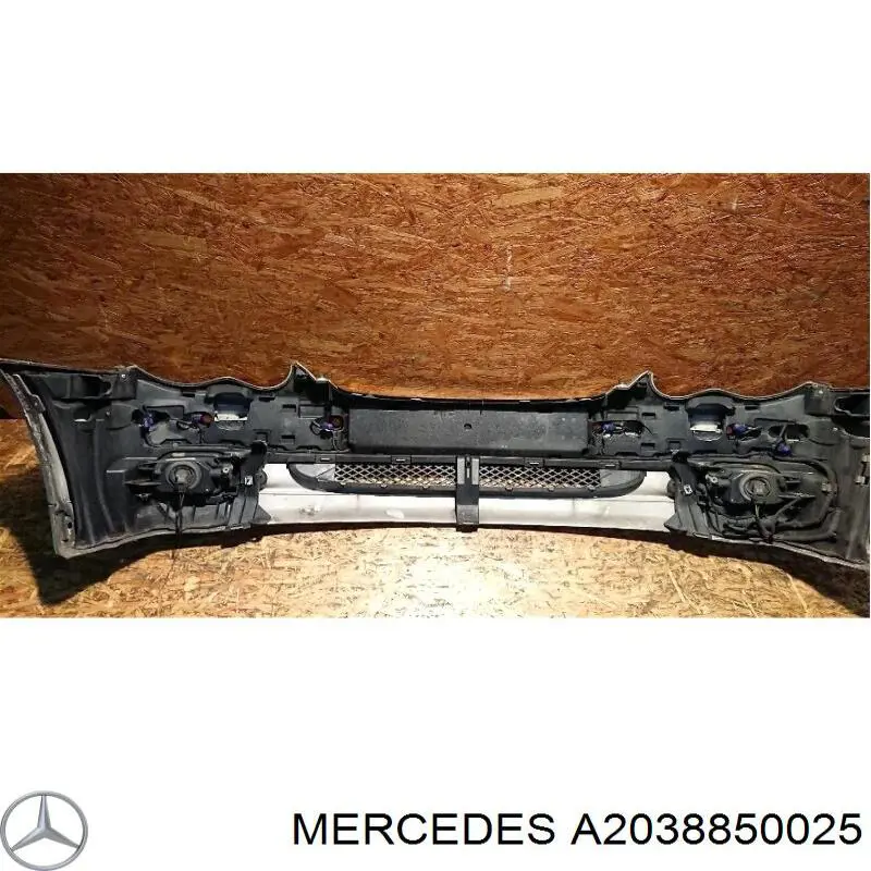 Бампер на авто Mercedes A2038850025 ціна, від 63.83 USD