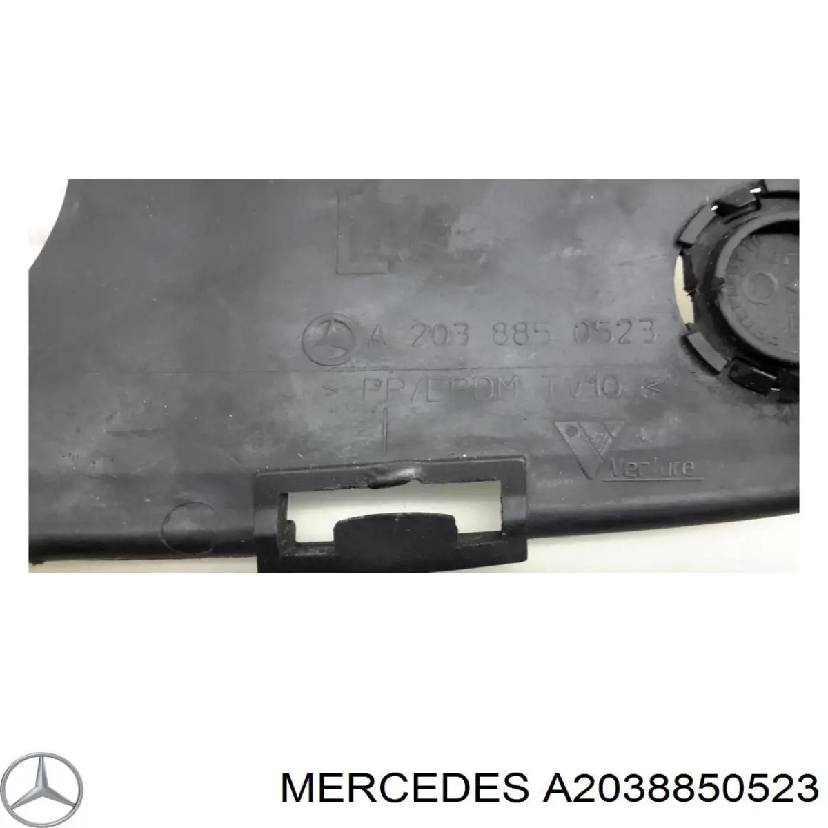 2038850523 Mercedes решітка переднього бампера, ліва
