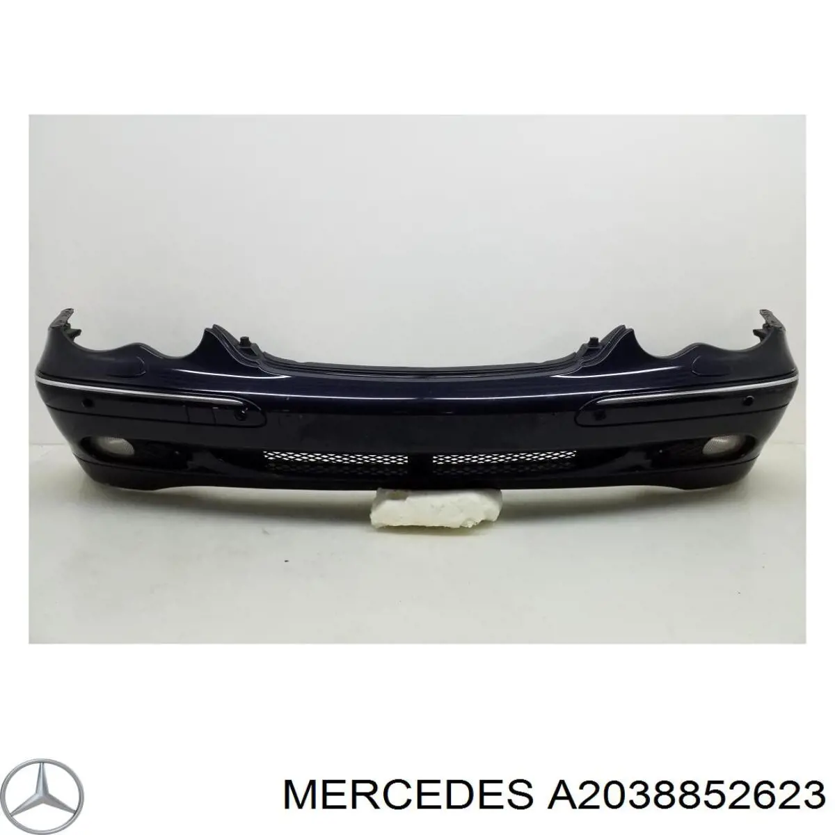 Решітка переднього бампера, центральна Mercedes A2038852623 ціна, від 11.74 USD