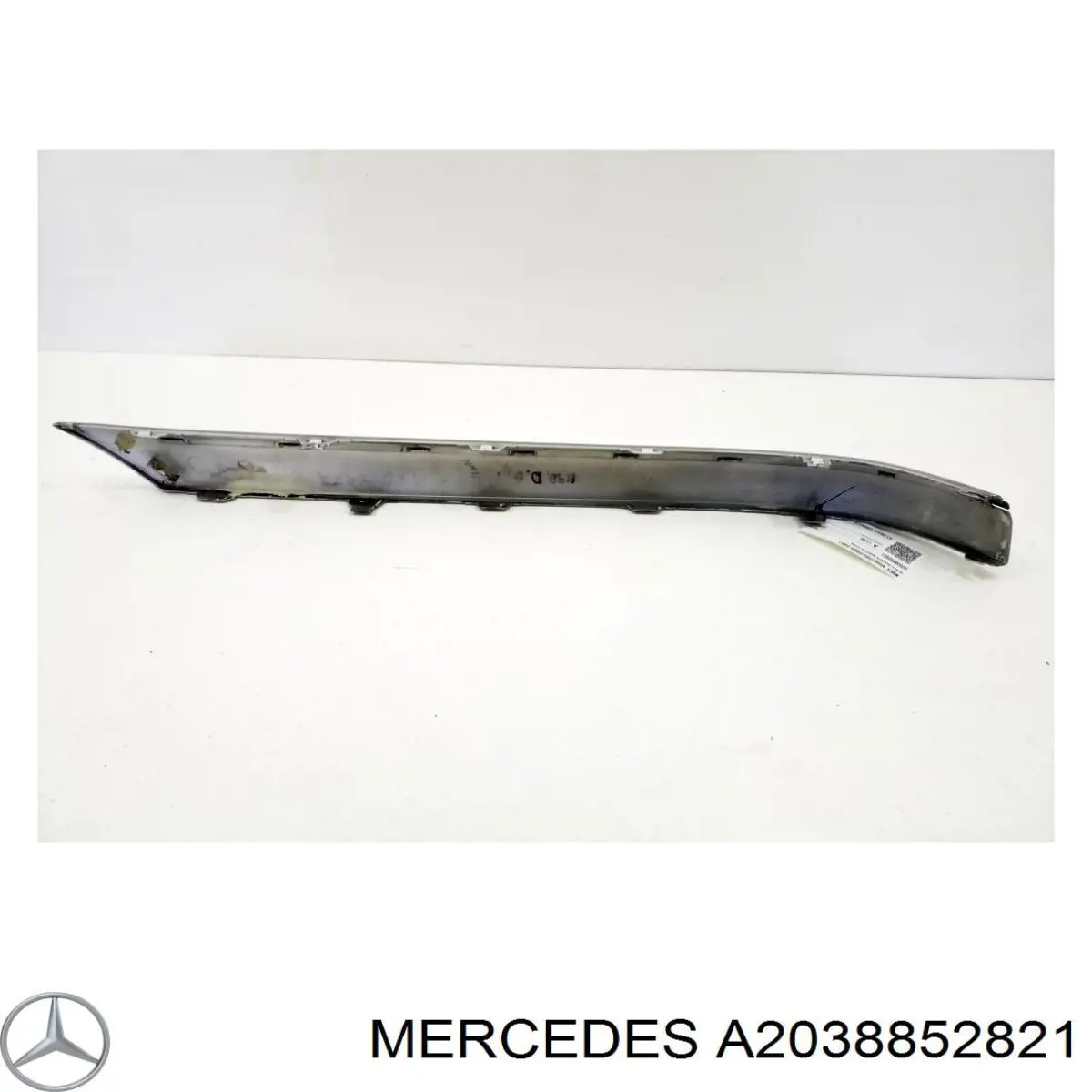 Молдинг заднього бампера, правий Mercedes A2038852821 ціна, від 28.23 USD