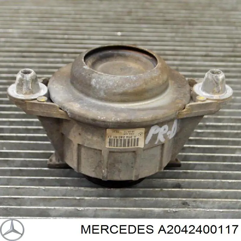 A2042400117 Mercedes Подушка (опора) двигуна, ліва/права