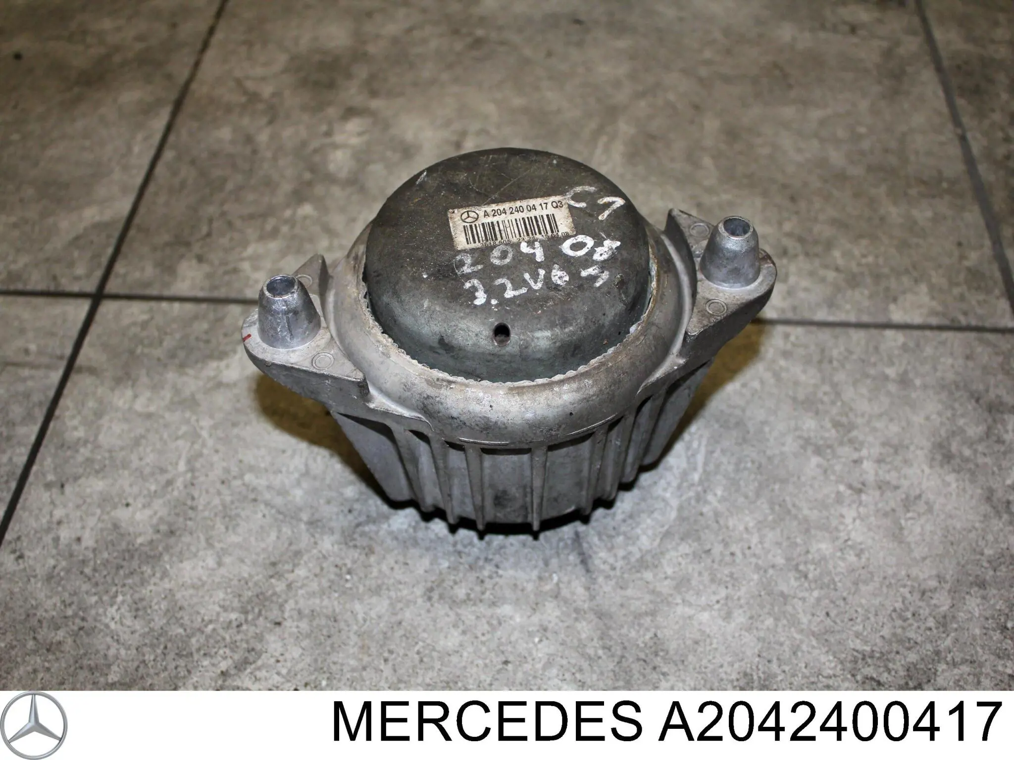 Купити A2042400417 Mercedes Подушка (опора) двигуна, ліва