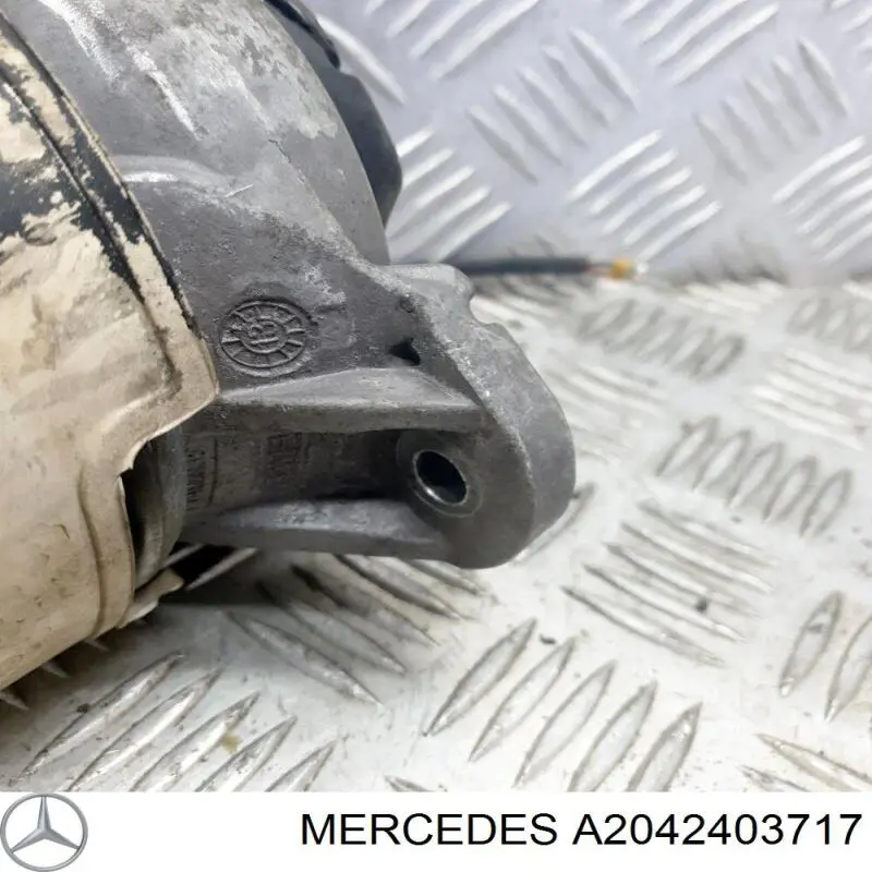 Права подушка двигуна Mercedes A2042403717 ціна, від 133.47 USD
