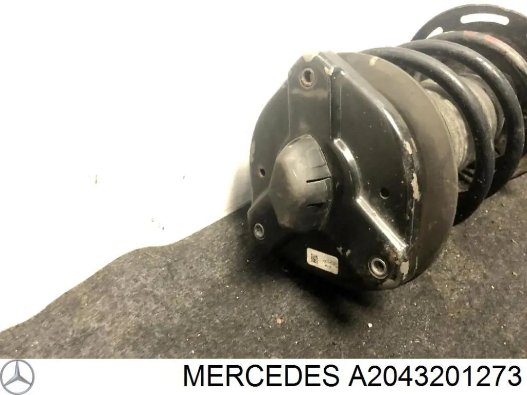 Опора амортизатора переднього A2043201273 Mercedes