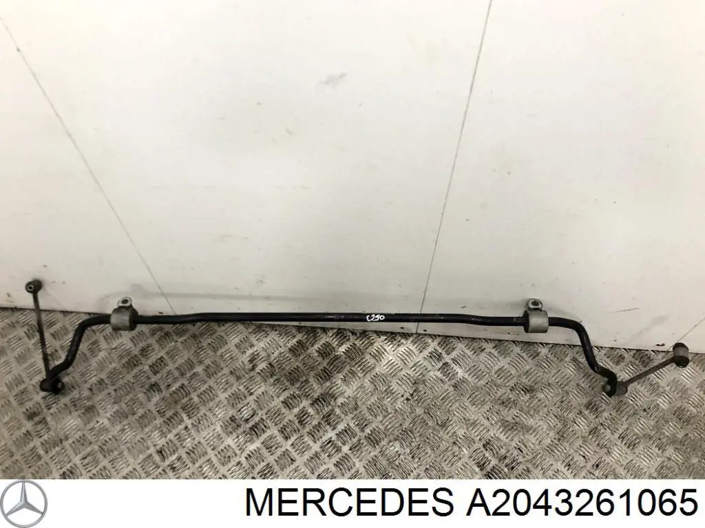 Стабілізатор задньої осі Mercedes A2043261065 ціна, від 27.87 USD