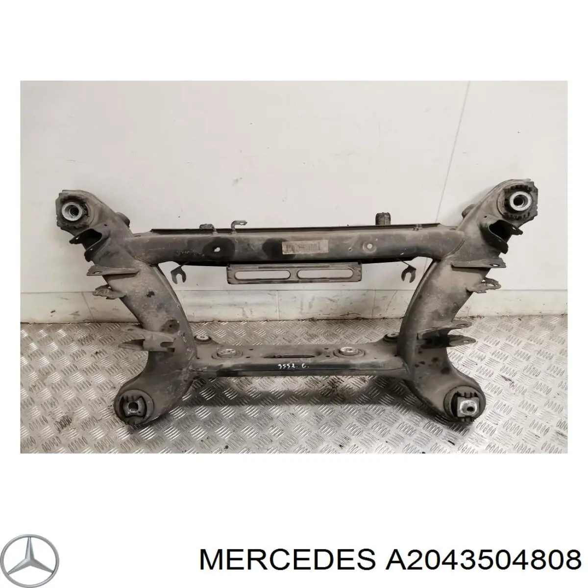 Балка задньої підвіски поперечна Mercedes A2043504808 ціна, від 506.77 USD