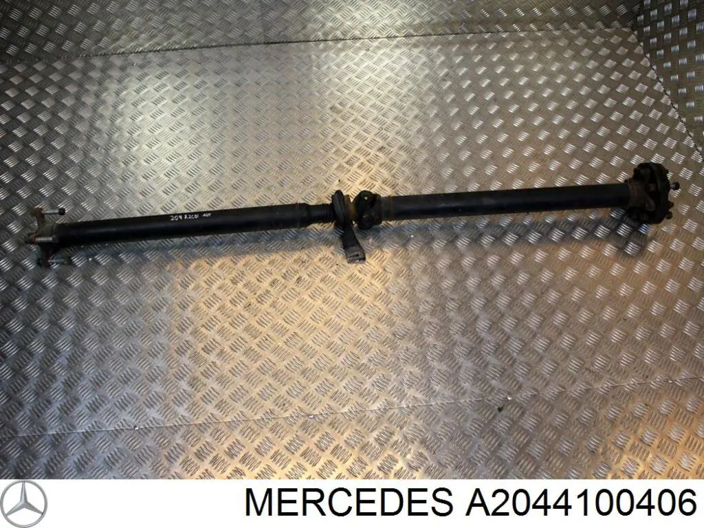A2044105106 Mercedes Вал карданний основний заднього моста