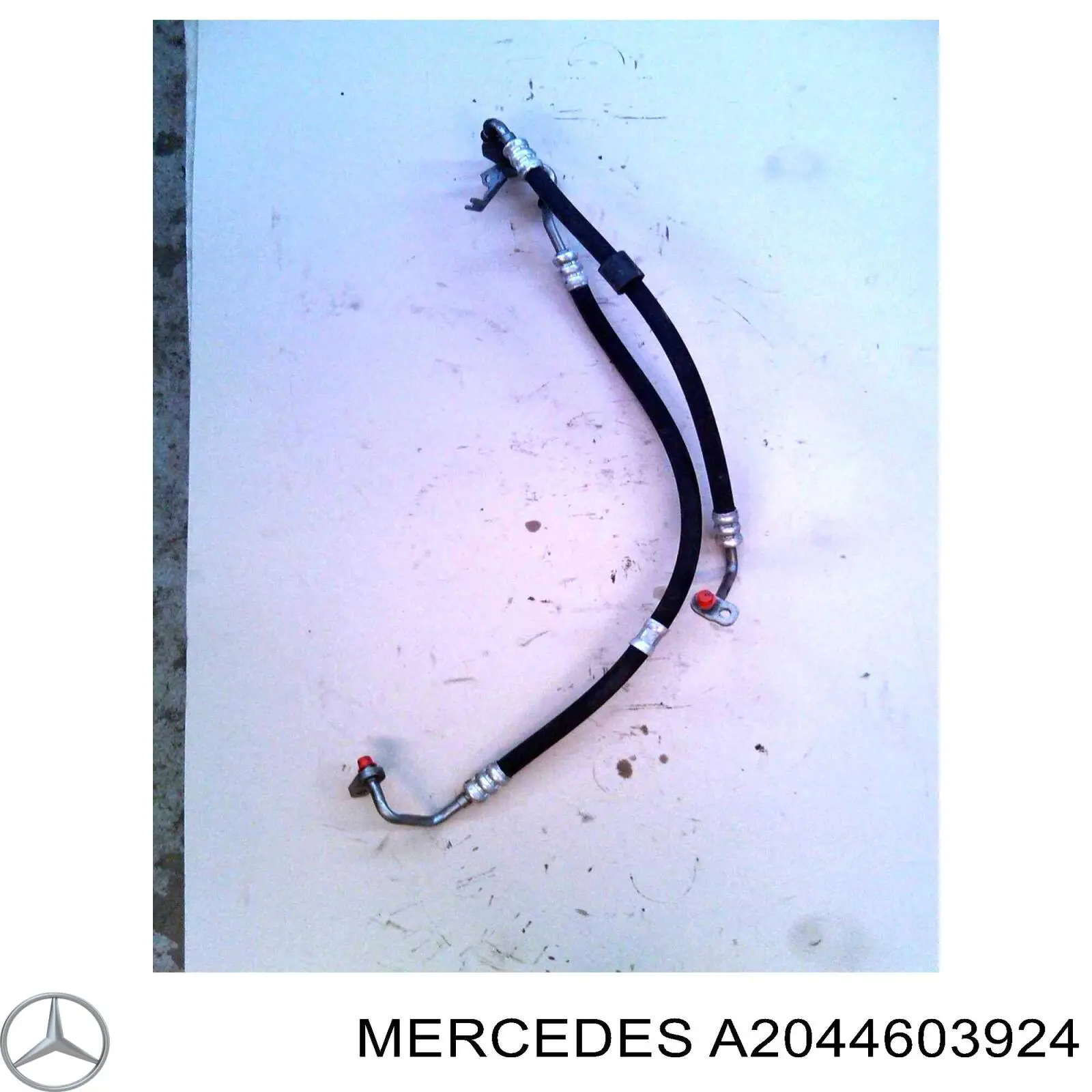 Патрубок високого тиску гідропідсилювача Mercedes A2044603924 ціна, від 118.32 USD