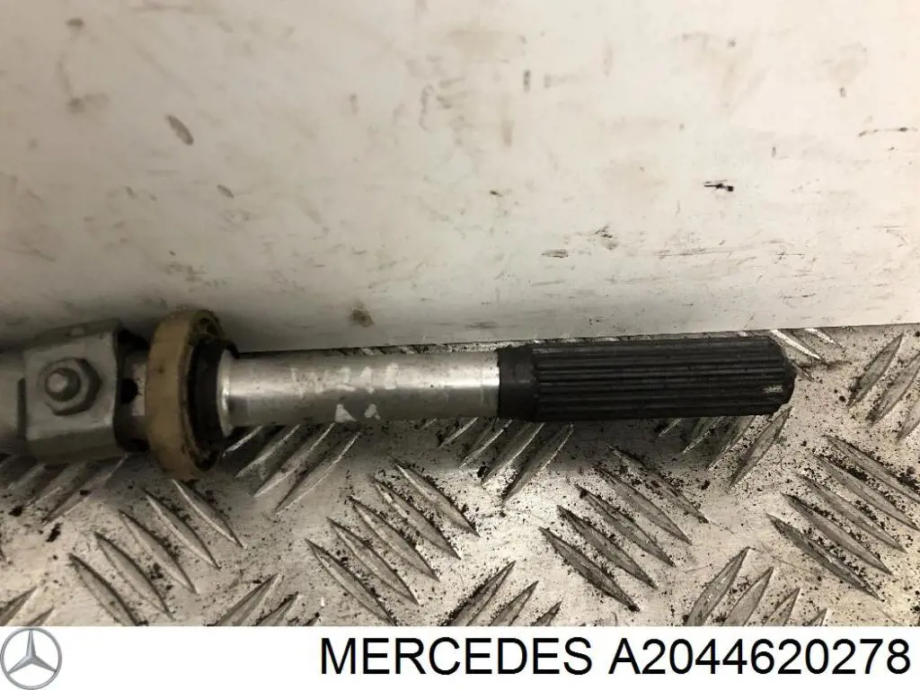 Купити A2044620278 Mercedes Вал рульової колонки, нижній