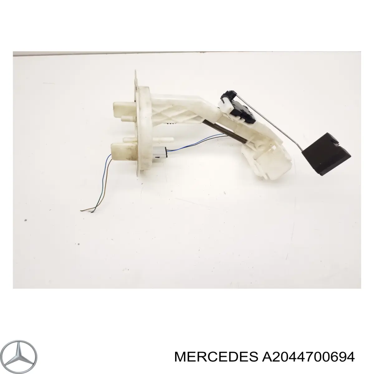 A2044700694 Mercedes Датчик рівня палива в баку, лівий